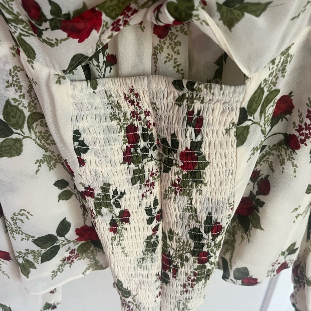 Reformation long sleeve floral top size 6 - Picture 7 of 11